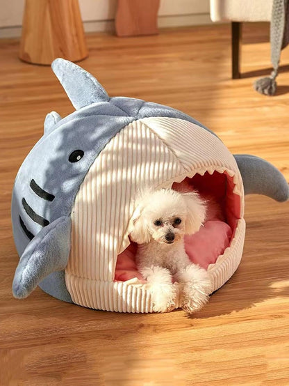 Shark Small Pet Cave