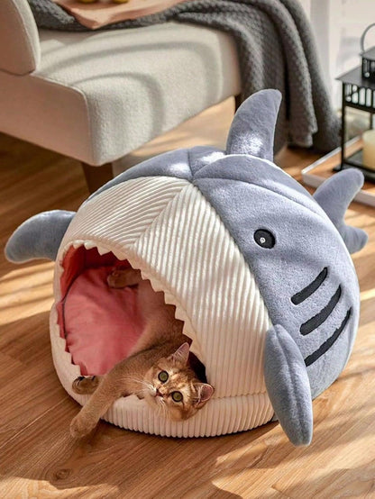 Shark Small Pet Cave