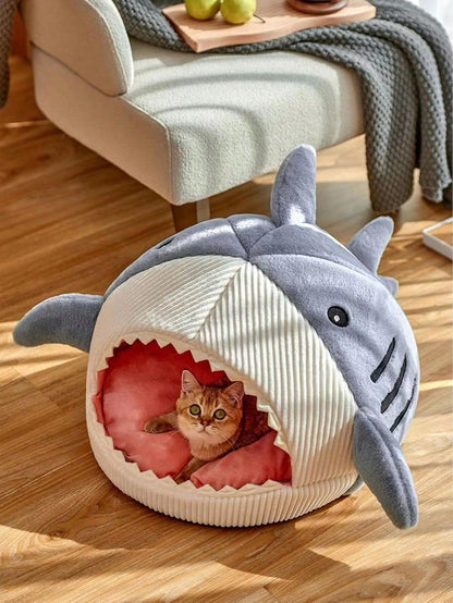 Shark Small Pet Cave